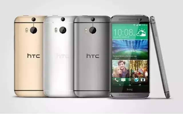 全球首款後置雙鏡頭手機 HTC M8 發布於 2014 年